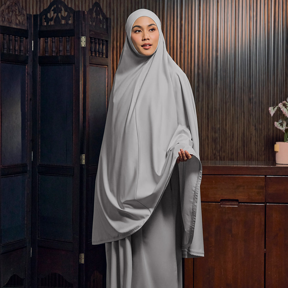 Aman prayer wear