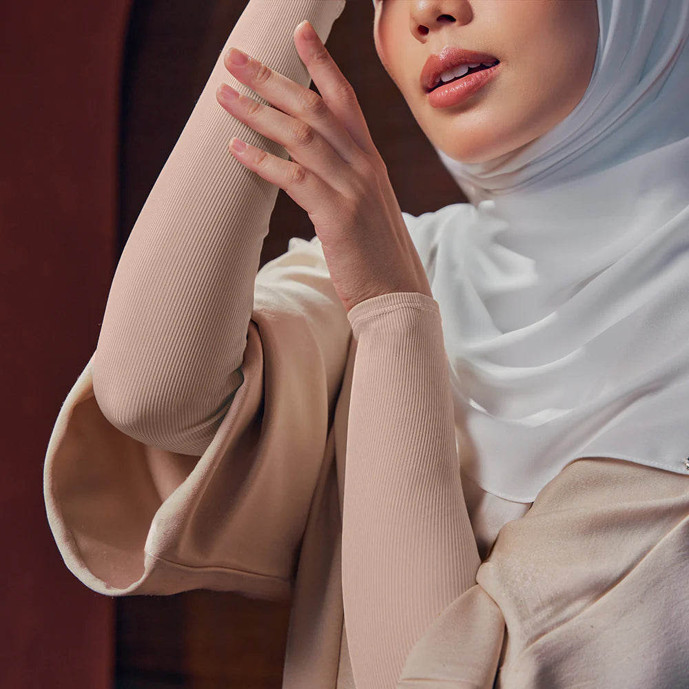 Luna sleeves