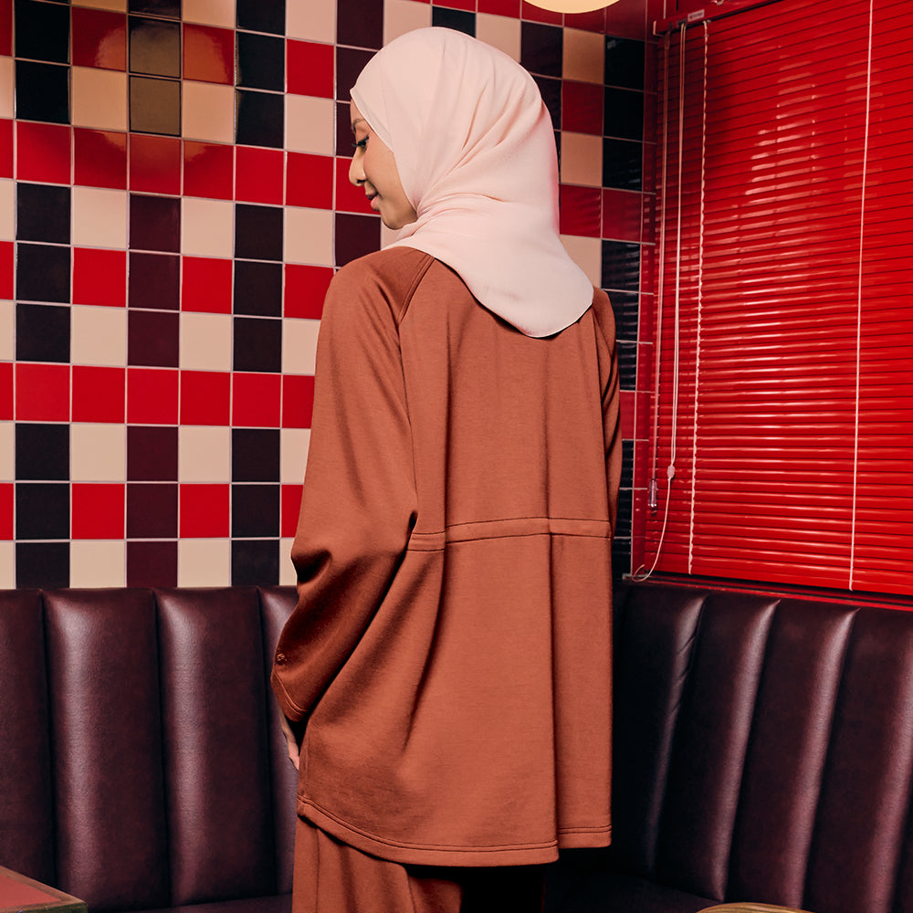 Adjustable Sweatshirt