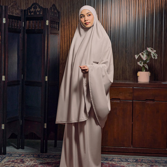 Aman prayer wear