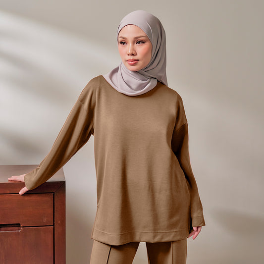 Back pleated sweat shirt