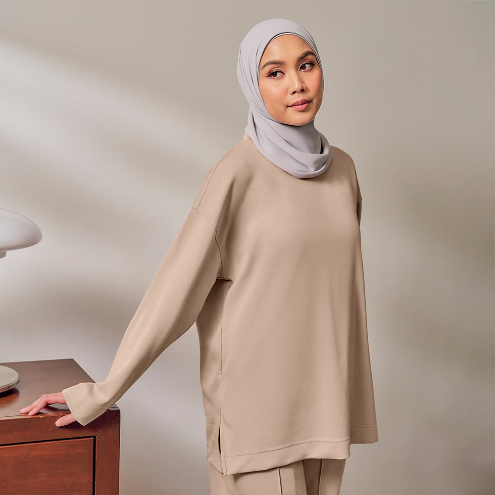 Back Pleated Sweatshirt - Latte