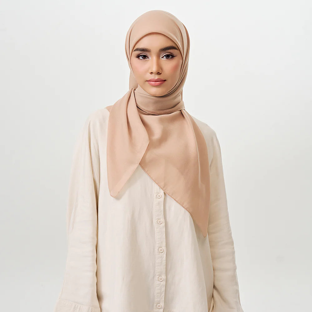 Nara - square hijab