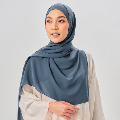 Niya Chiffon - Polar