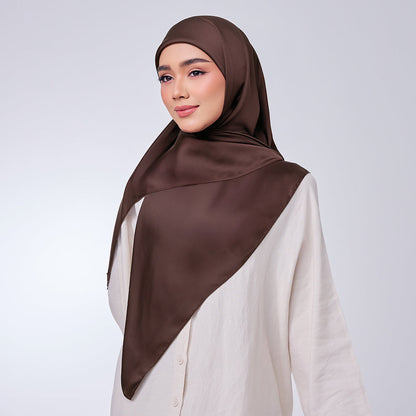 Raisa - Coffee (square)